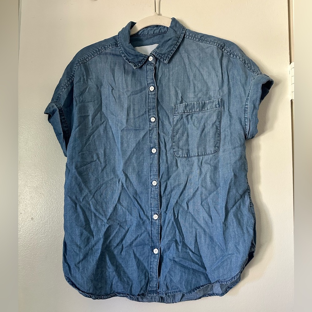 Lola River Chambray Button up blouse